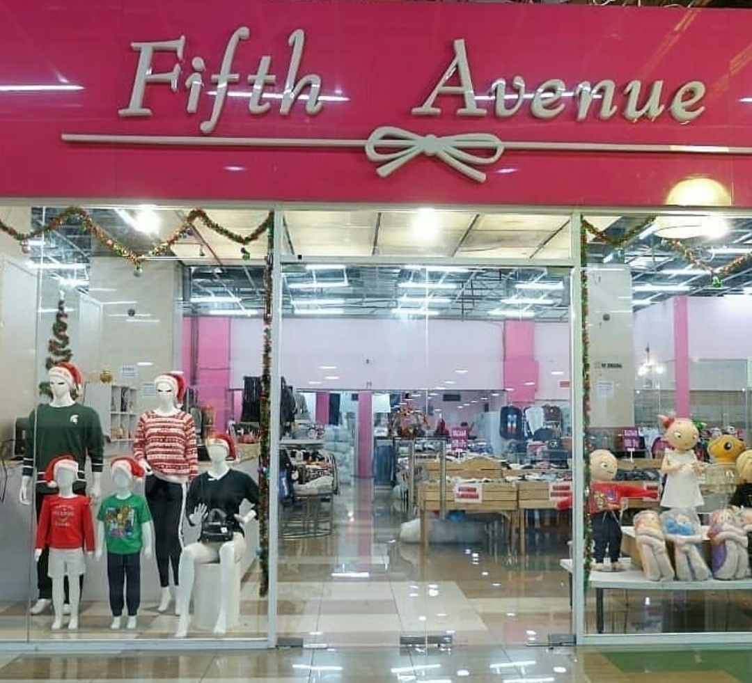 Baju branded murah di Fifth Avenue Factory Outlet